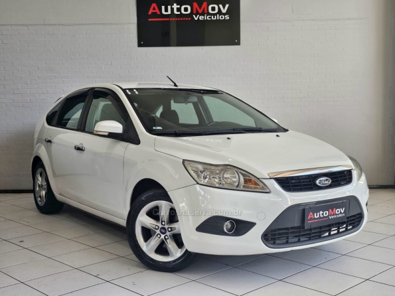 FOCUS 2.0 GLX 16V GASOLINA 4P MANUAL - 2011 - CAXIAS DO SUL