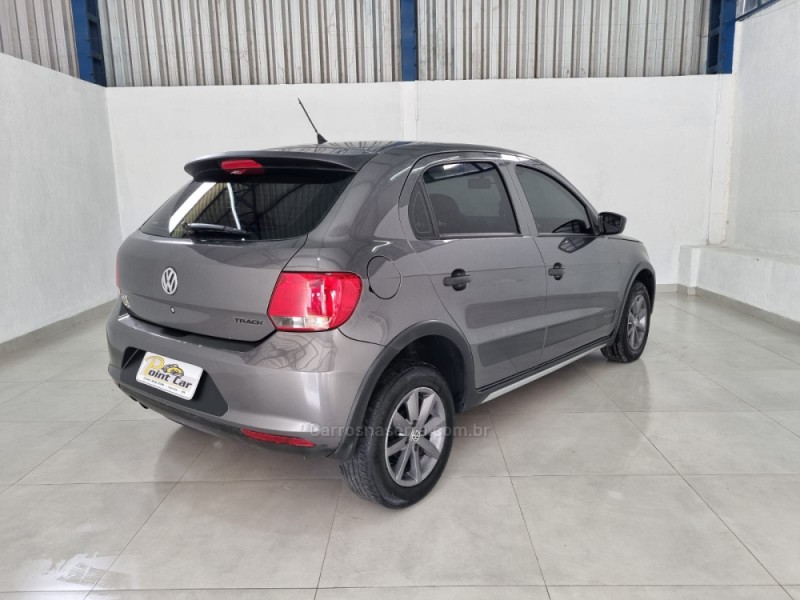 GOL 1.0 MI TRACK 8V FLEX 4P MANUAL - 2014 - VACARIA