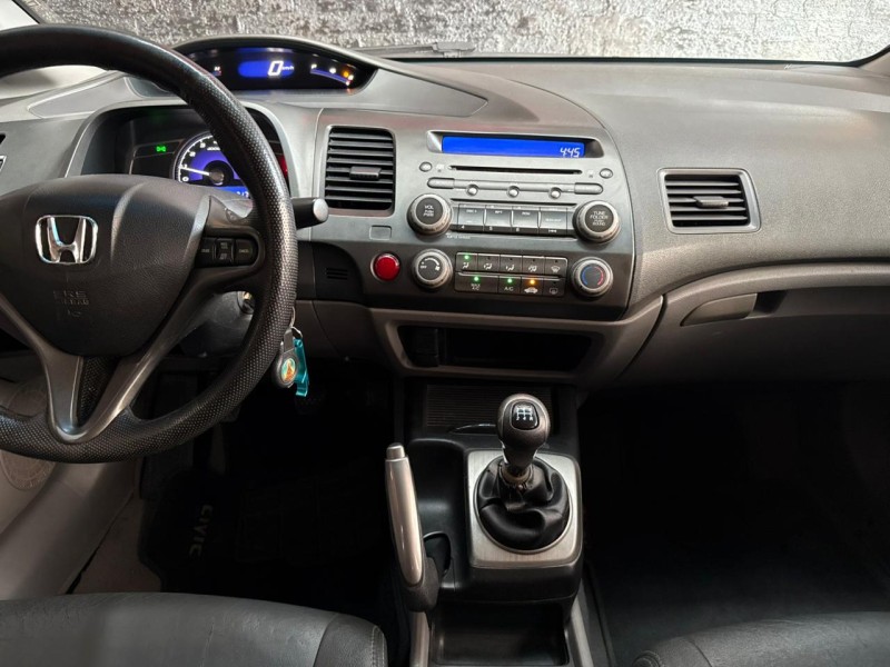 CIVIC 1.8 LXS 16V FLEX 4P MANUAL - 2009 - CAXIAS DO SUL