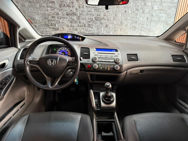 CIVIC 1.8 LXS 16V FLEX 4P MANUAL - 2009 - CAXIAS DO SUL