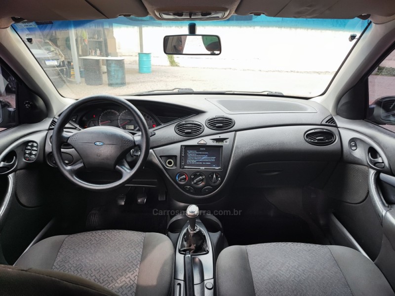 FOCUS 1.6 SE PLUS 16V FLEX 4P MANUAL - 2009 - FARROUPILHA