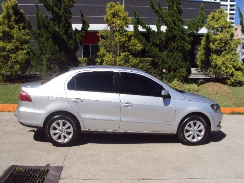 VOYAGE 1.6 MI TREND 8V FLEX 4P MANUAL - 2013 - CAXIAS DO SUL