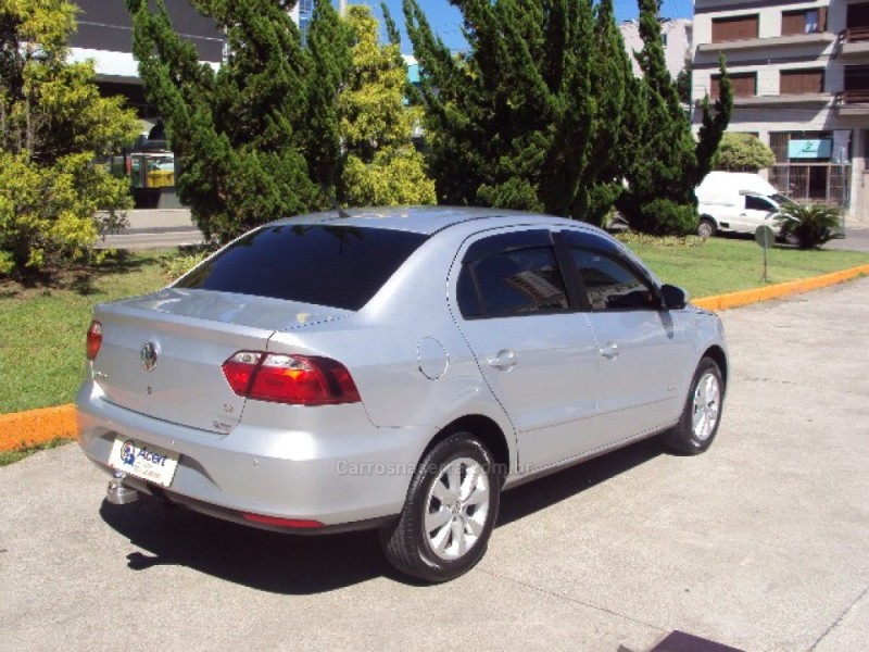 VOYAGE 1.6 MI TREND 8V FLEX 4P MANUAL - 2013 - CAXIAS DO SUL