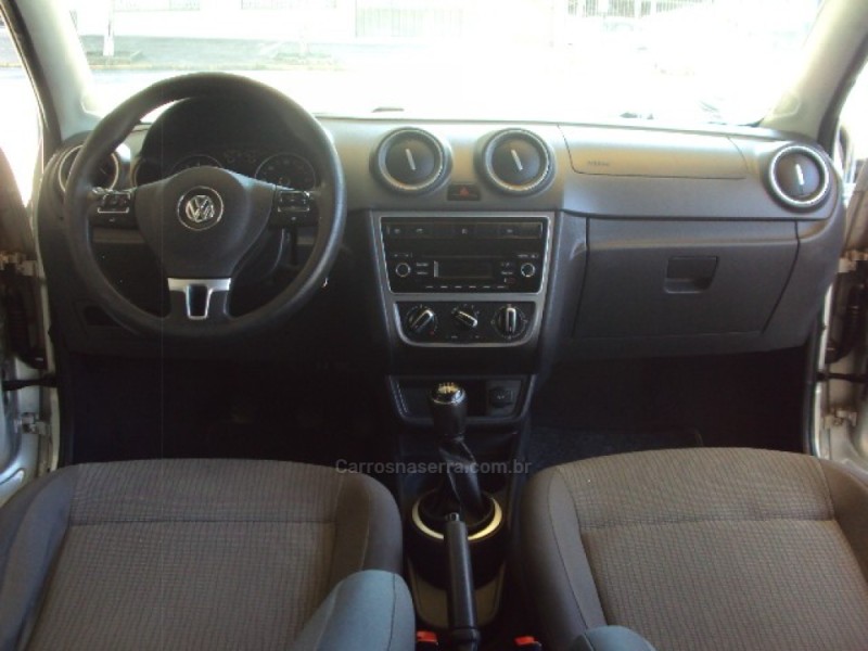 VOYAGE 1.6 MI TREND 8V FLEX 4P MANUAL - 2013 - CAXIAS DO SUL