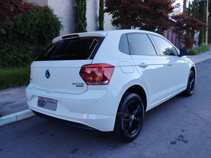 POLO 1.0 TSI COMFORTLINE 12V FLEX 4P AUTOMÁTICO - 2019 - FARROUPILHA