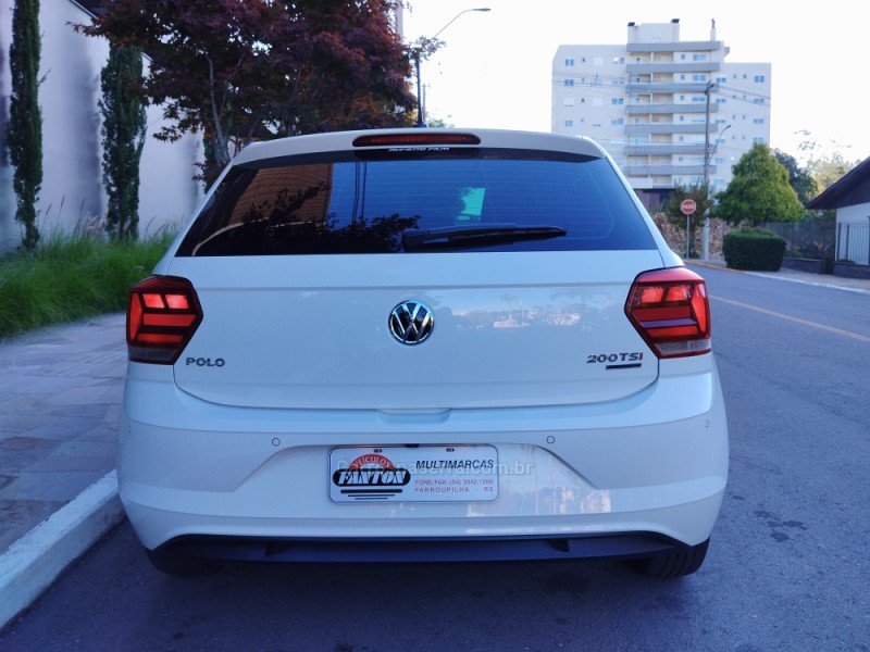POLO 1.0 TSI COMFORTLINE 12V FLEX 4P AUTOMÁTICO - 2019 - FARROUPILHA