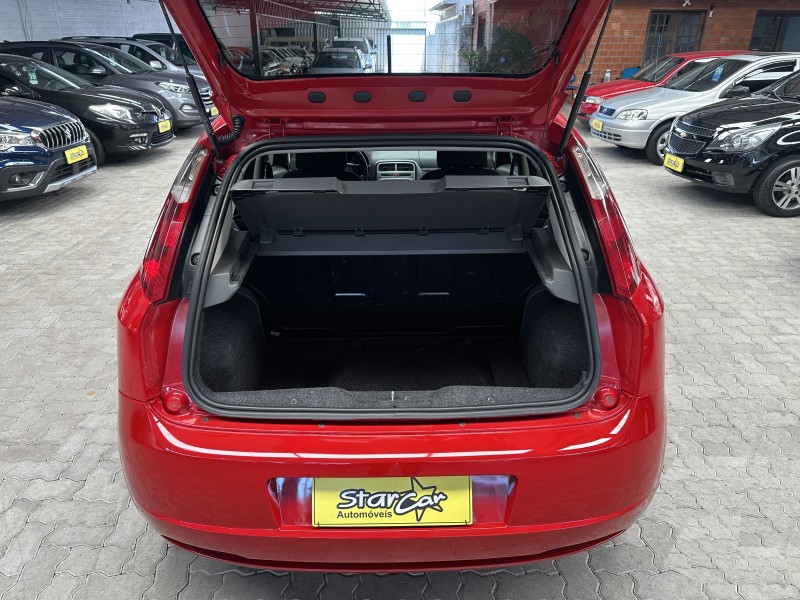 PUNTO 1.4 ATTRACTIVE 8V FLEX 4P MANUAL - 2011 - CAXIAS DO SUL