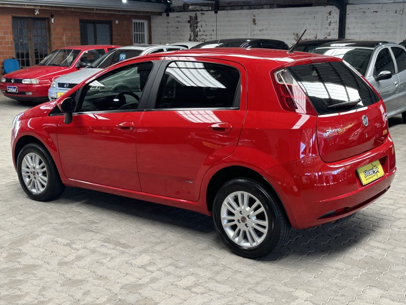 PUNTO 1.4 ATTRACTIVE 8V FLEX 4P MANUAL - 2011 - CAXIAS DO SUL