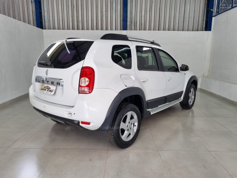 DUSTER 1.6 DYNAMIQUE 4X2 16V FLEX 4P MANUAL - 2014 - VACARIA
