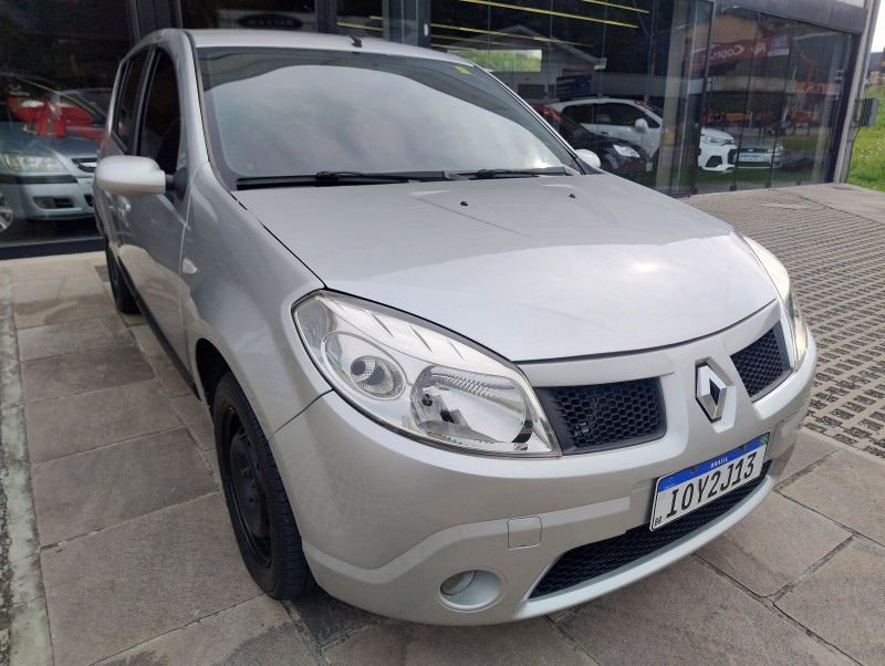 SANDERO 1.6 PRIVILÉGE 8V FLEX 4P MANUAL - 2009 - CAXIAS DO SUL