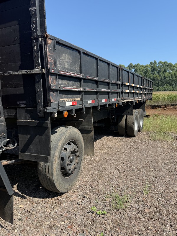 CARGO 2428 4 EIXOS - 2009 - ESTRELA