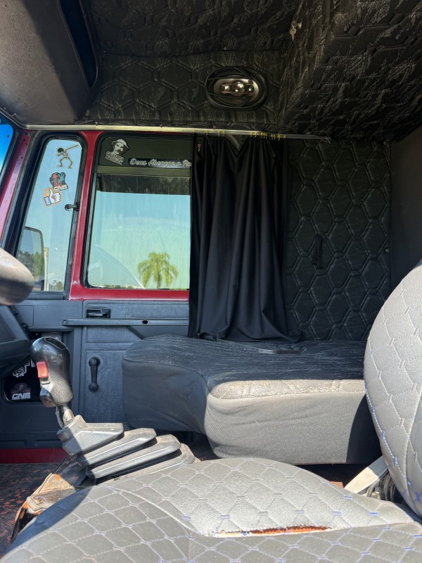 CARGO 2428 4 EIXOS - 2009 - ESTRELA