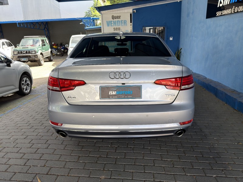 A4 2.0 TFSI AMBITION AVANT 225CV GASOLINA 4P S TRONIC - 2017 - CAXIAS DO SUL