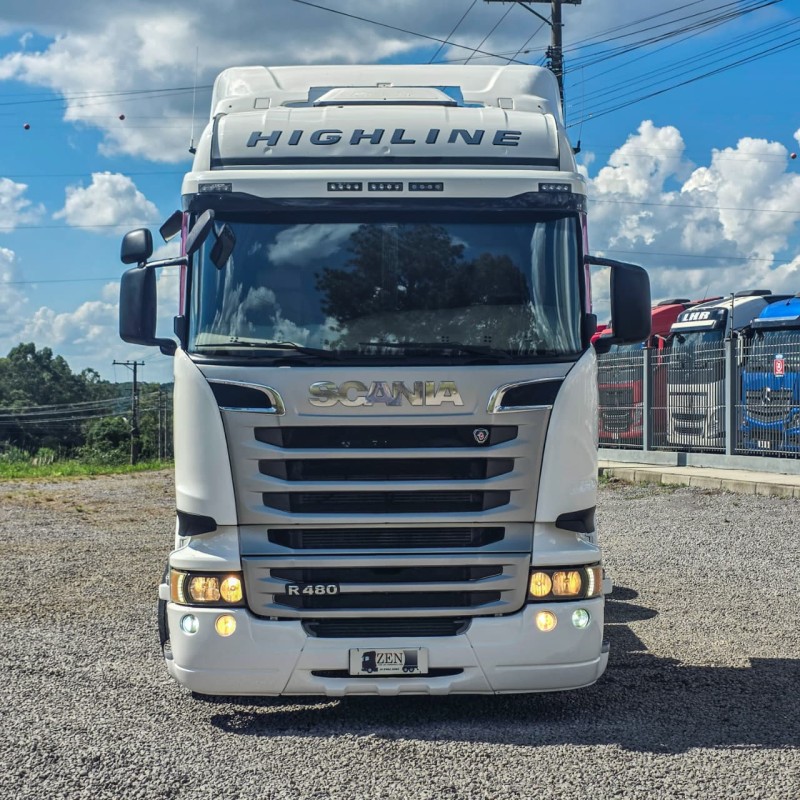 R-480 A 6X2 HIGHLINE - 2014 - GARIBALDI