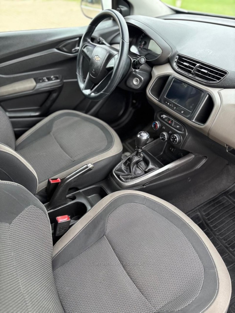 PRISMA 1.4 MPFI LTZ 8V FLEX 4P MANUAL - 2014 - LAJEADO