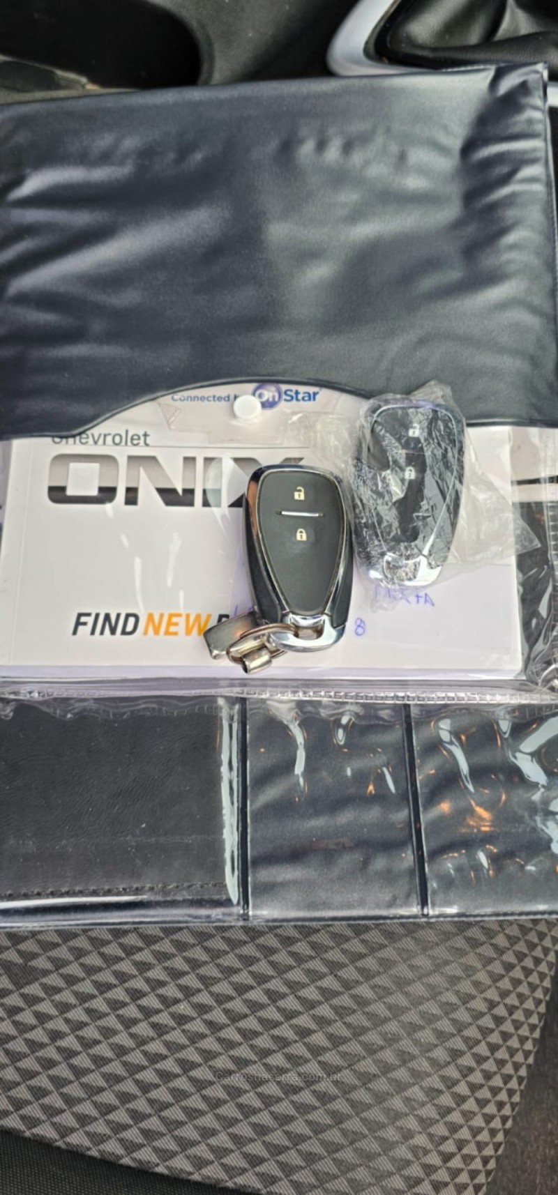 ONIX 1.0 LT 12V TURBO FLEX 4P MANUAL - 2020 - IVOTI