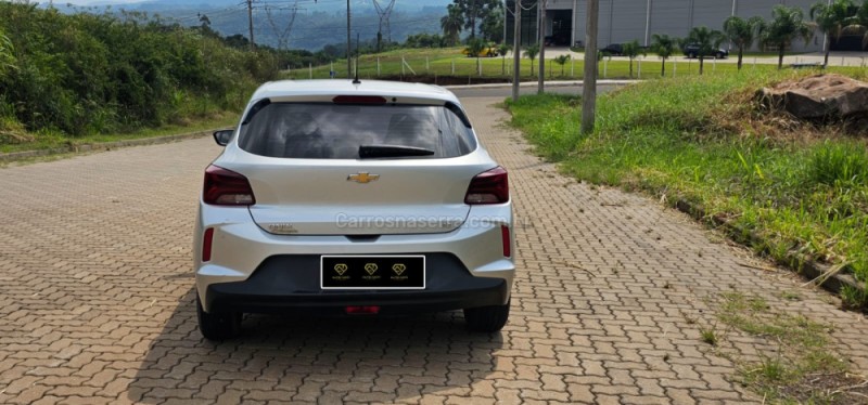 ONIX 1.0 LT 12V TURBO FLEX 4P MANUAL - 2020 - IVOTI