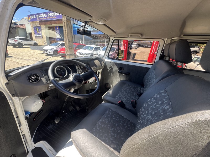 KOMBI 1.4 MI STD LOTAÇÃO 8V FLEX 3P MANUAL - 2012 - DOIS IRMãOS