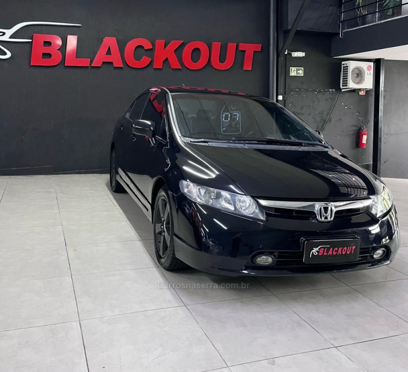 CIVIC 1.8 LXS 16V GASOLINA 4P AUTOMÁTICO - 2007 - CAMPO BOM