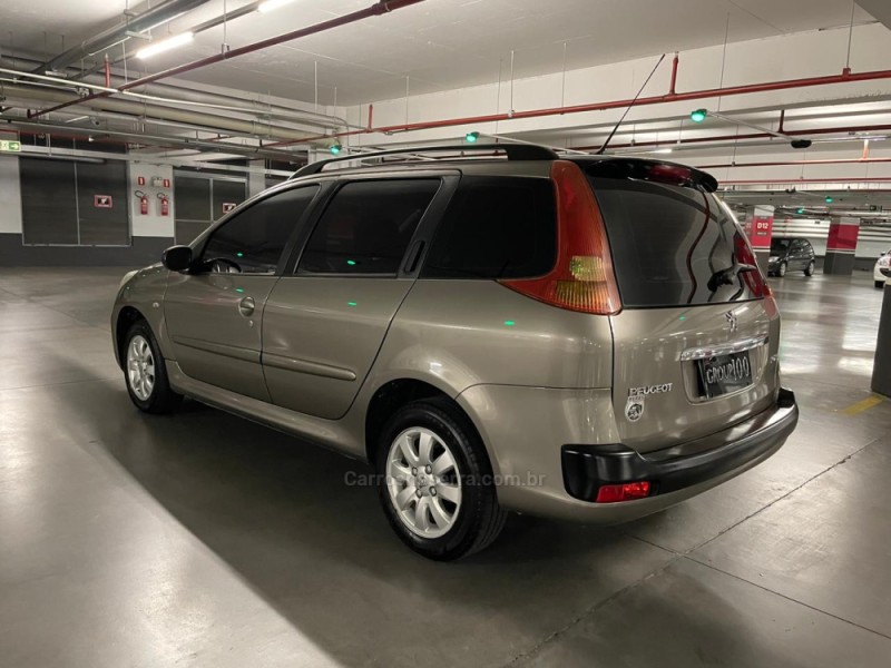 207 1.4 XR SPORT SW 8V FLEX 4P MANUAL - 2010 - CAXIAS DO SUL