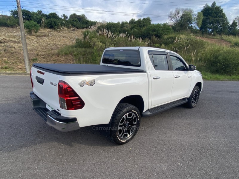 HILUX 2.8 4X4 CD 8V DIESEL 4P MANUAL - 2023 - FLORES DA CUNHA
