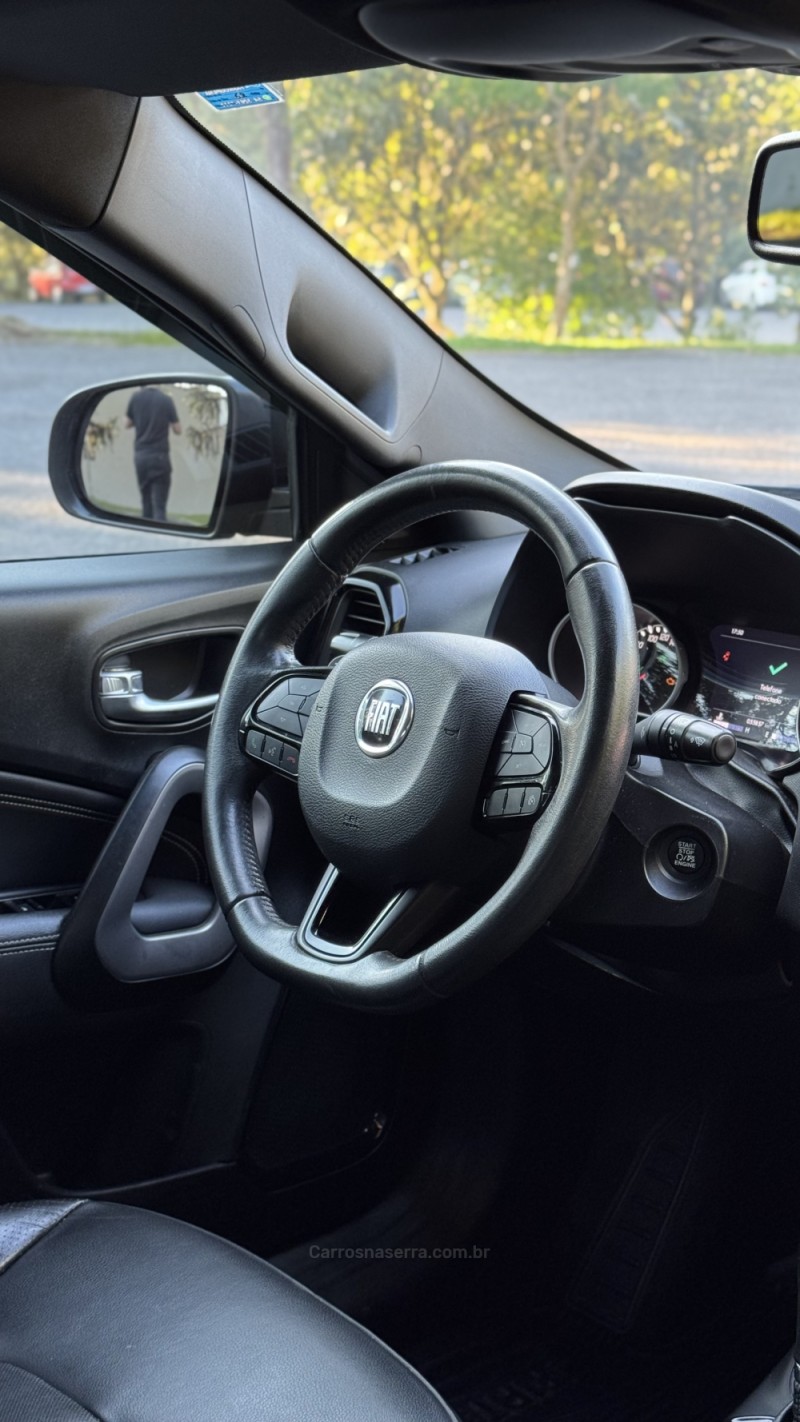 TORO 2.0 16V ULTRA 4X4 AT9 DIESEL 4P AUTOMÁTICO - 2021 - FARROUPILHA