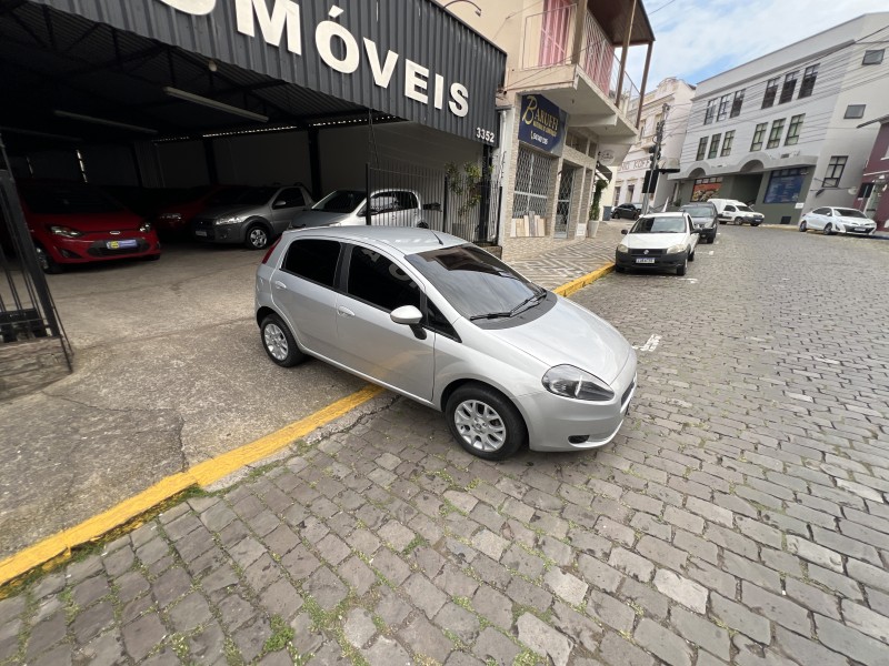 PUNTO 1.4 ELX 8V FLEX 4P MANUAL - 2008 - GARIBALDI