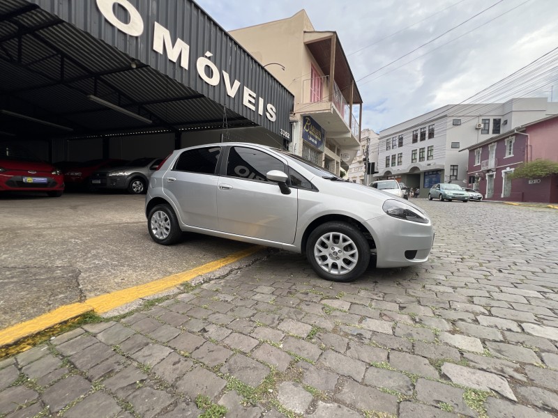 PUNTO 1.4 ELX 8V FLEX 4P MANUAL - 2008 - GARIBALDI
