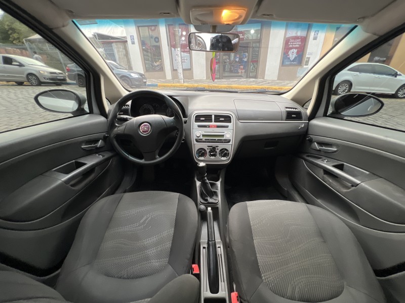 PUNTO 1.4 ELX 8V FLEX 4P MANUAL - 2008 - GARIBALDI