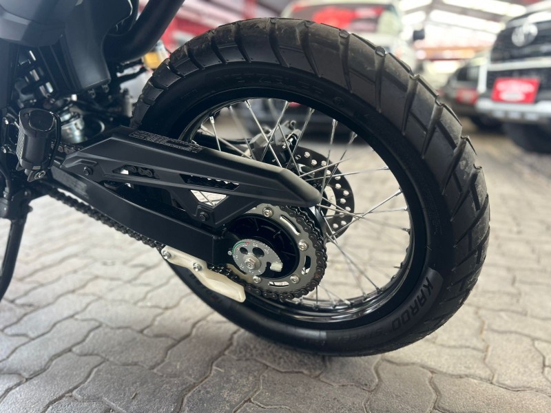 XRE 300 SAHARA RALLY - 2026 - TRêS COROAS