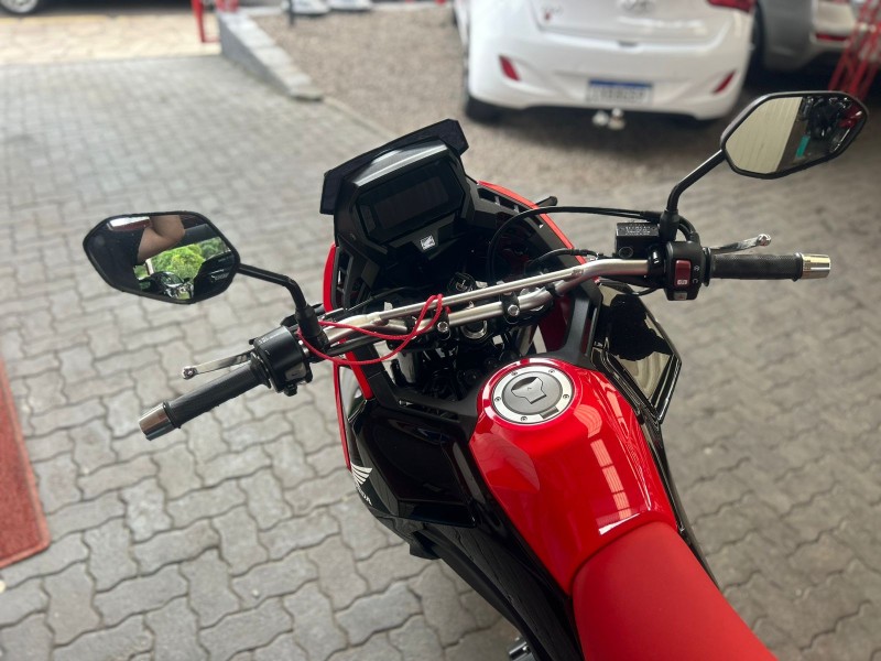 XRE 300 SAHARA RALLY - 2026 - TRêS COROAS