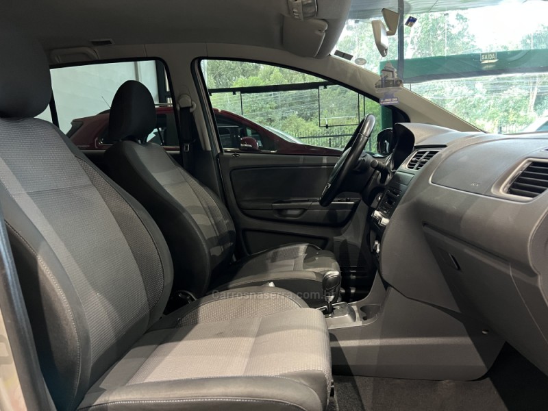 SPACEFOX 1.6 MI TREND 8V FLEX 4P AUTOMATIZADO - 2012 - CAXIAS DO SUL