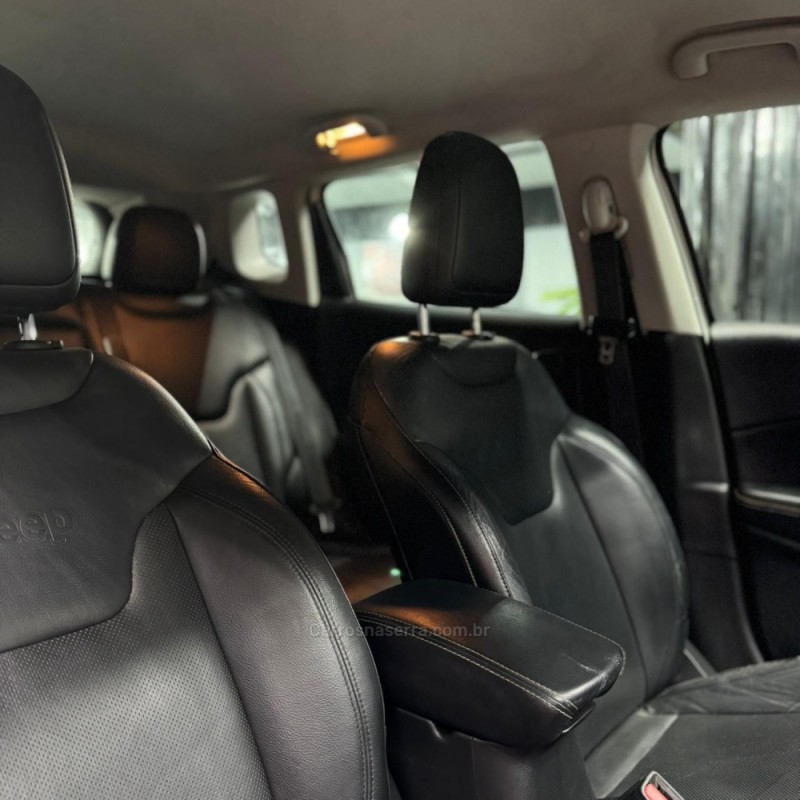 COMPASS 2.0 16V FLEX LONGITUDE AUTOMÁTICO - 2018 - ESTâNCIA VELHA