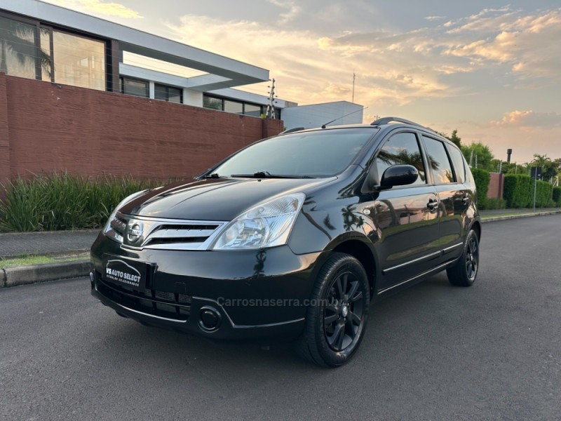 livina 1.8 s 16v flex 4p automatico 2014 sao leopoldo