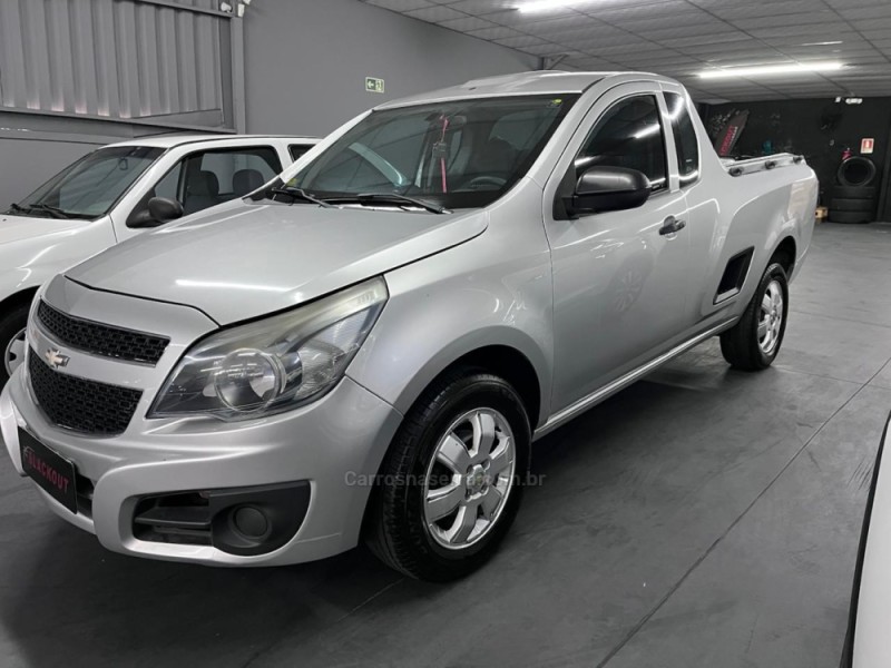 montana 1.4 mpfi sport cs 8v flex 2p manual 2014 campo bom