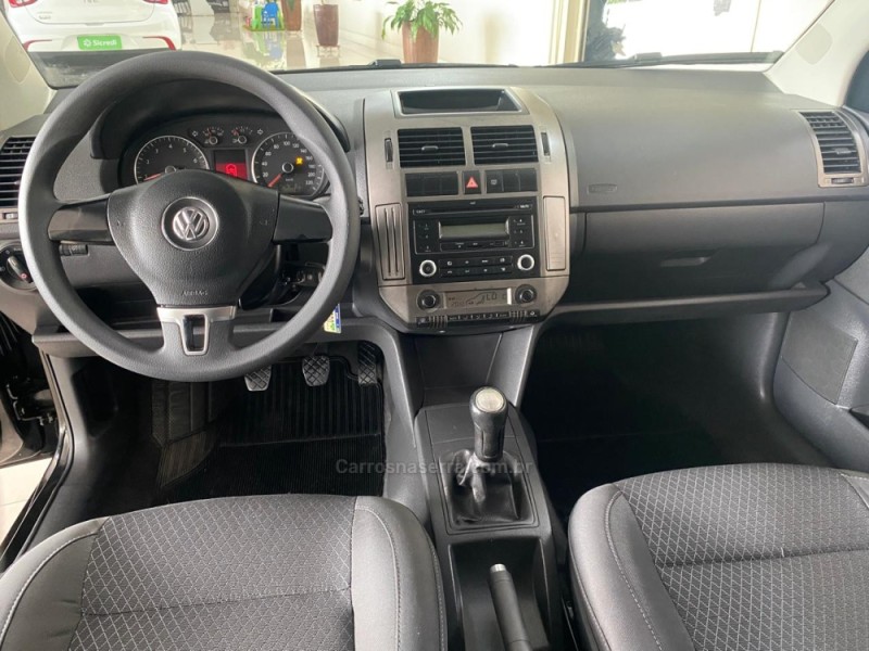 POLO SEDAN 1.6 MI COMFORTLINE 8V FLEX 4P MANUAL - 2012 - LAJEADO