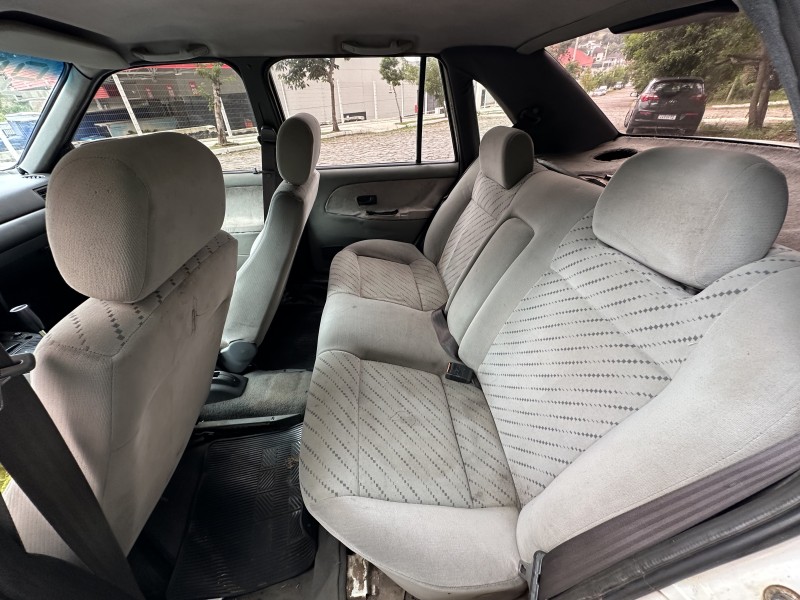 SANTANA 1.8 MI 8V GASOLINA 4P MANUAL - 1999 - CAXIAS DO SUL