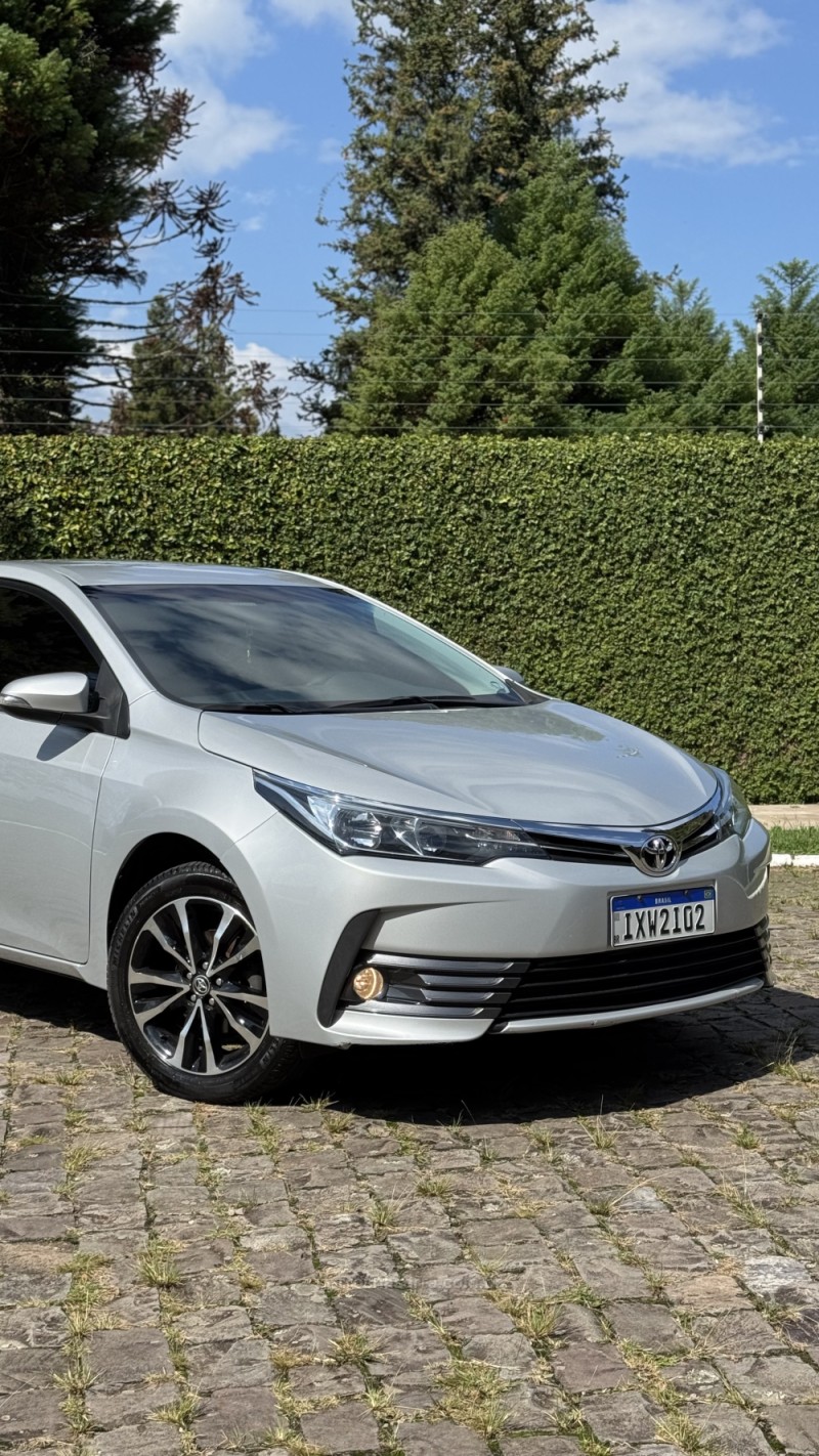 COROLLA 1.8 XEI 16V FLEX 4P AUTOMÁTICO - 2018 - FARROUPILHA