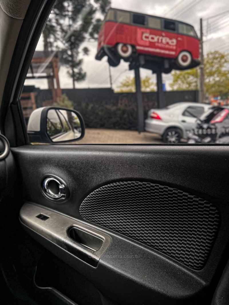 MARCH 1.6 SV 16V FLEX 4P MANUAL - 2015 - CANELA