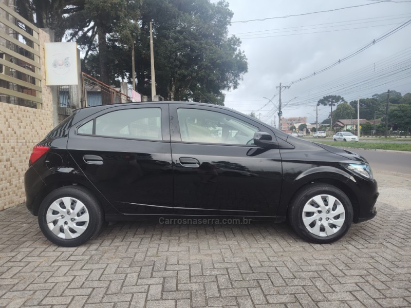 ONIX 1.4 MPFI LT 8V FLEX 4P MANUAL - 2013 - CANELA