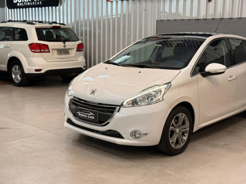 208 1.6 GRIFFE 16V FLEX 4P MANUAL - 2014 - CAXIAS DO SUL