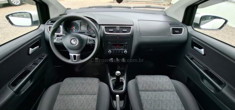 FOX 1.6 MI ITREND 8V FLEX 4P MANUAL - 2013 - SALVADOR DO SUL