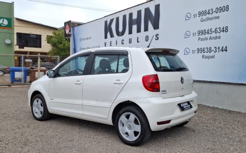FOX 1.6 MI ITREND 8V FLEX 4P MANUAL - 2013 - SALVADOR DO SUL