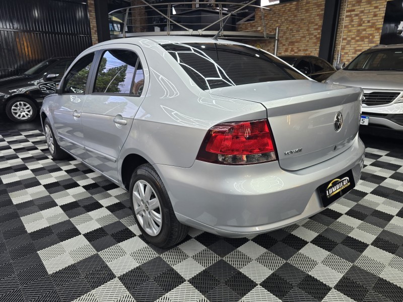 VOYAGE 1.0 I TREND 16V FLEX 4P MANUAL - 2012 - FARROUPILHA