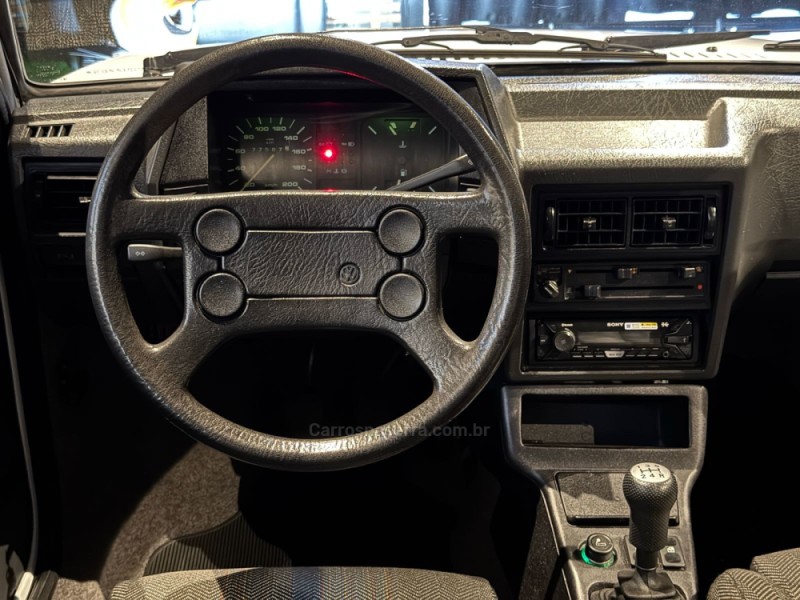 VOYAGE 1.8 CL 8V GASOLINA 2P MANUAL - 1995 - FARROUPILHA