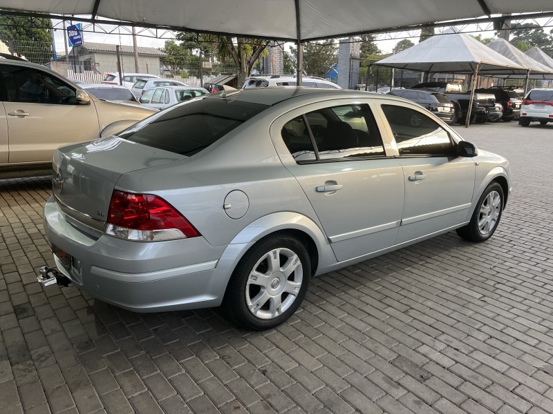 VECTRA 2.0 MPFI ELEGANCE 8V FLEX 4P MANUAL - 2006 - CAXIAS DO SUL