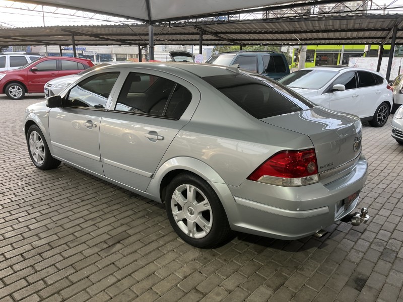 VECTRA 2.0 MPFI ELEGANCE 8V FLEX 4P MANUAL - 2006 - CAXIAS DO SUL