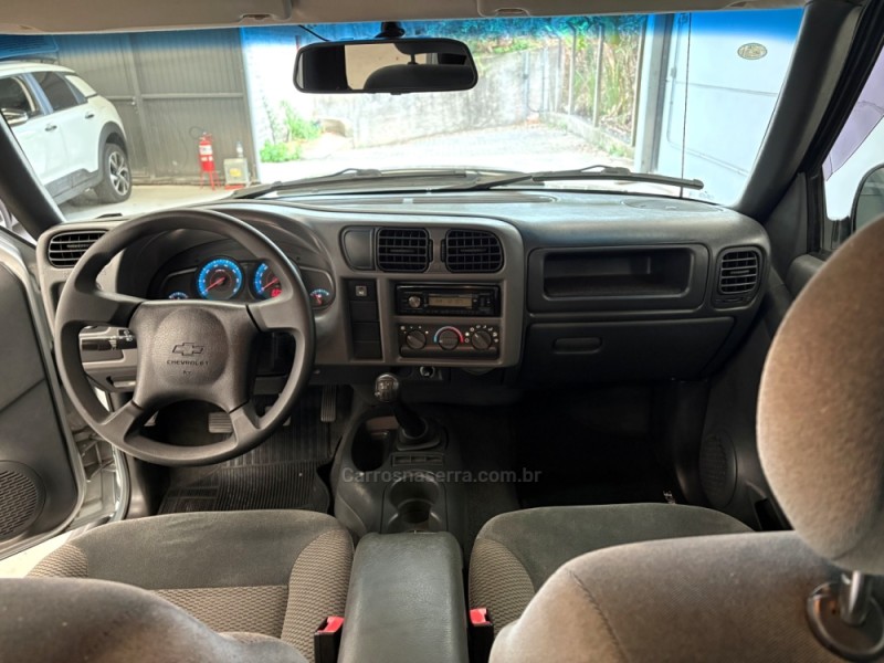 S10 2.4 ADVANTAGE 4X2 CD 8V FLEX 4P MANUAL - 2009 - BENTO GONçALVES