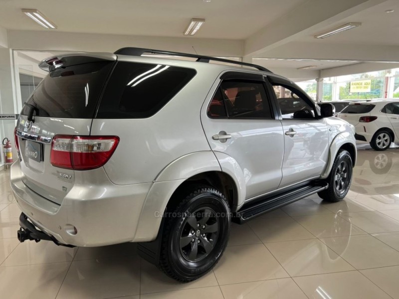 HILUX SW4 3.0 SRV 4X4 7 LUGARES 16V TURBO INTERCOOLER DIESEL 4P AUTOMÁTICO - 2010 - TAQUARA