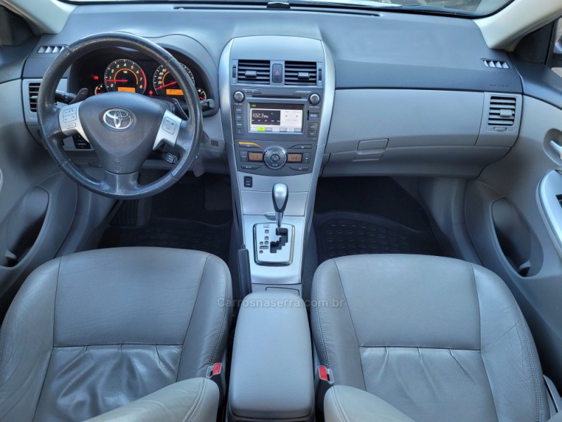 COROLLA 2.0 XEI 16V FLEX 4P AUTOMÁTICO - 2014 - FLORES DA CUNHA